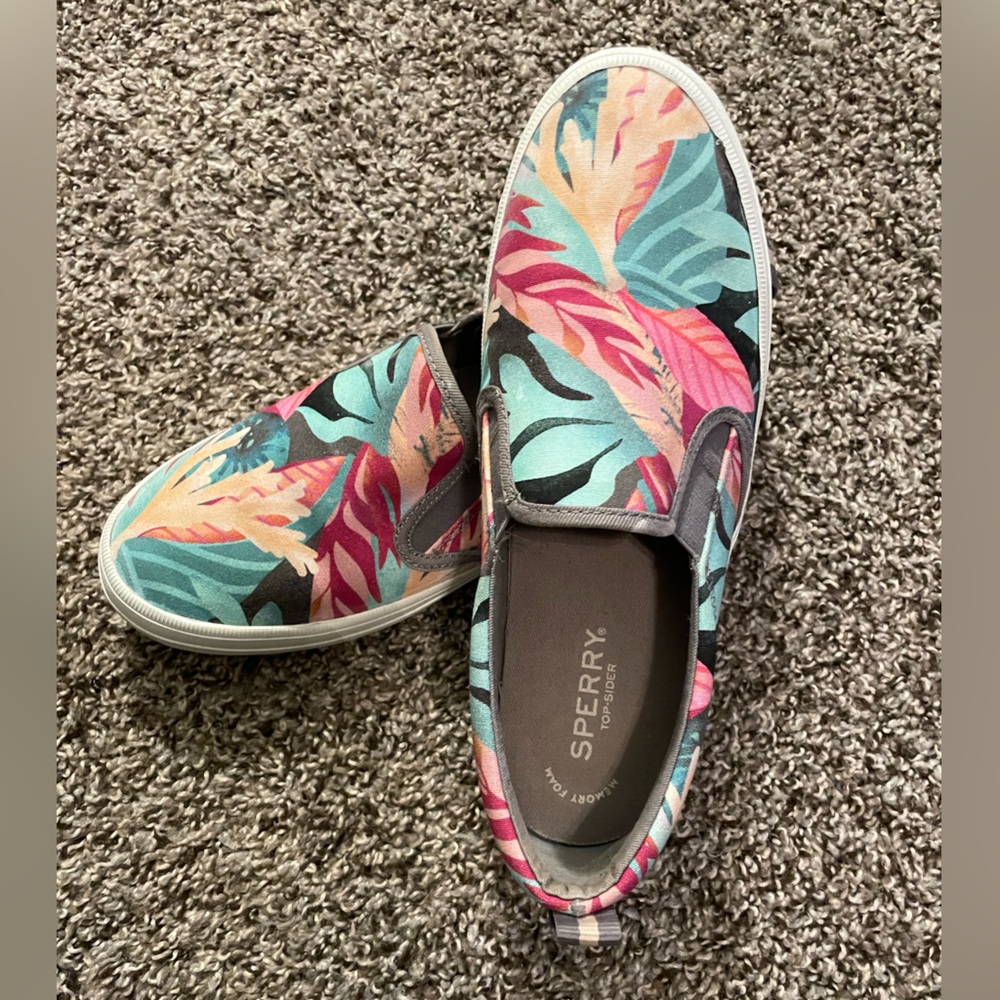Sperry Slip On Canvas Shoes 8